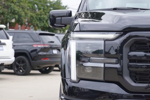 Used 2024 Ford F150 Lariat image 9