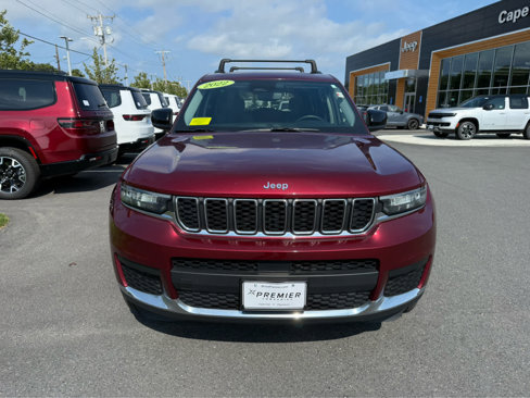 Certified 2022 Jeep Grand Cherokee L Laredo w/ Luxury Tech Group I image 2