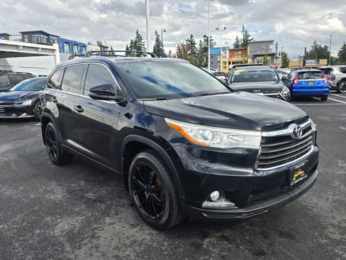 Used 2016 Toyota Highlander Limited image 9