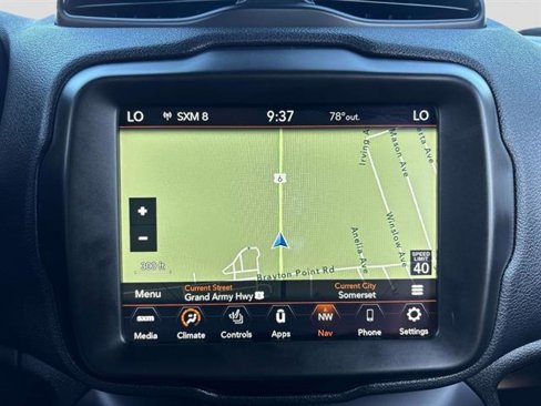 Used 2022 Jeep Renegade Altitude w/ Convenience Group image 21