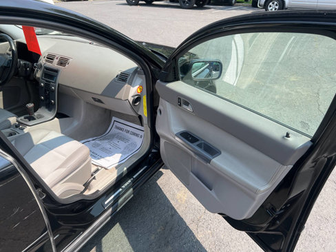 Used 2005 Volvo S40 2.4i image 12