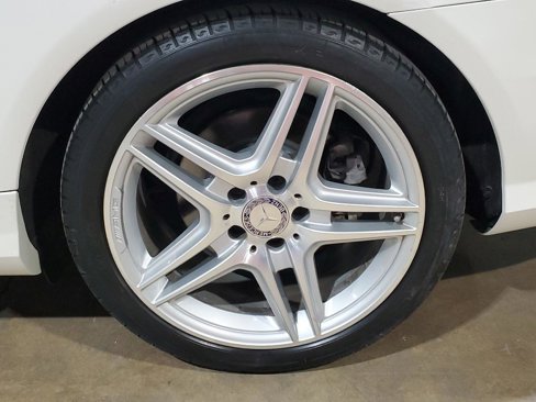 Used 2013 Mercedes-Benz E 550 Coupe image 37