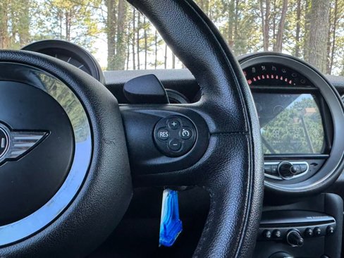 Used 2015 MINI Cooper S image 12