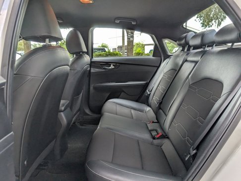 Used 2020 Kia Forte GT-Line image 15