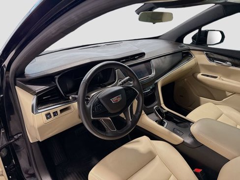 Used 2017 Cadillac XT5 FWD w/ LPO, Wheel Lock Package image 6