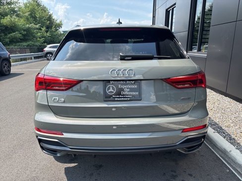 Used 2022 Audi Q3 2.0T Premium image 4