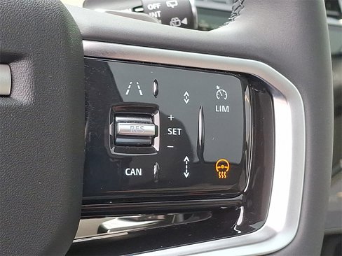 Certified 2025 Land Rover Discovery Sport S image 18