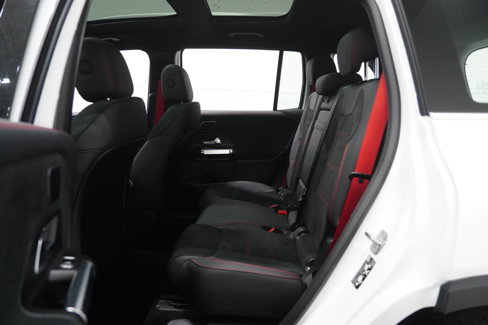 Used 2025 Mercedes-Benz GLB 35 AMG 4MATIC image 15