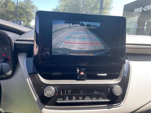 Used 2023 Toyota Corolla LE image 13