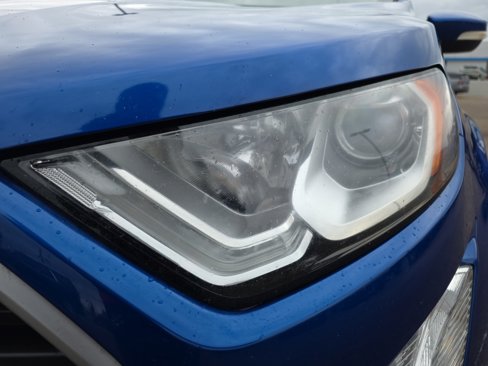 Used 2021 Ford EcoSport SE image 9