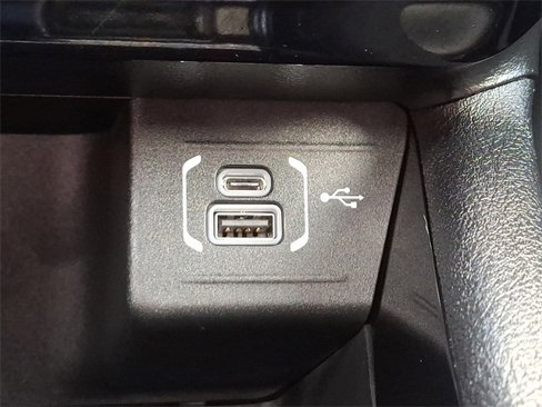 Used 2022 Jeep Compass Altitude w/ Sun and Sound Group image 25