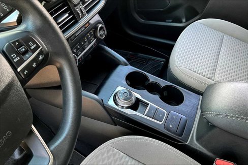 Used 2020 Ford Escape SE image 14