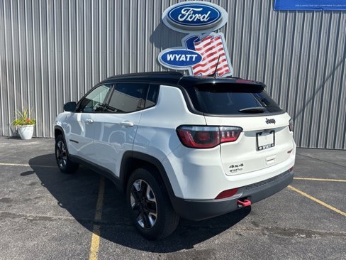 Used 2018 Jeep Compass Trailhawk w/ Navigation Group image 3