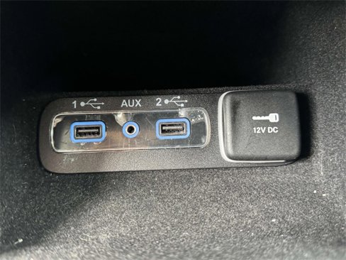 Used 2019 Jeep Grand Cherokee Laredo image 6