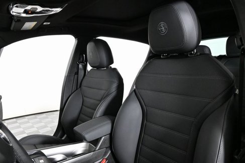 New 2025 Alfa Romeo Tonale w/ Premium Package image 5