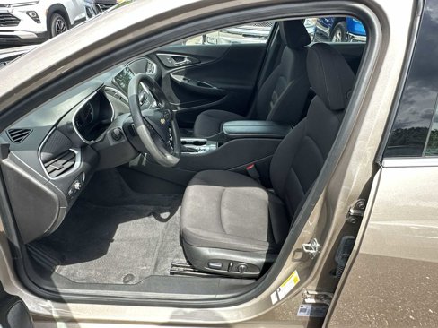 Certified 2023 Chevrolet Malibu LT image 2