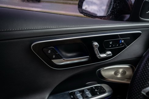 Used 2022 Mercedes-Benz C 300 Sedan image 19