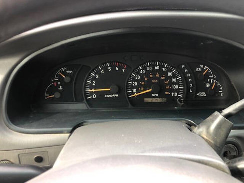 Used 2002 Toyota Tundra SR5 image 7