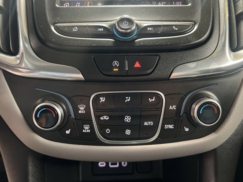 Used 2023 Chevrolet Equinox LT image 17
