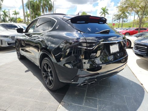 Used 2018 Maserati Levante S GranSport image 13