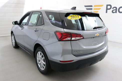 Used 2023 Chevrolet Equinox LS image 6