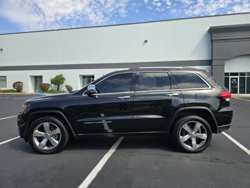 Used 2015 Jeep Grand Cherokee Limited w/ Trailer Tow Group IV image 12