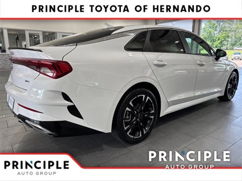 Used 2023 Kia K5 GT-Line w/ GT-Line Premium Package image 7