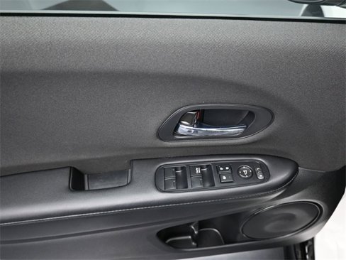 Used 2022 Honda HR-V Sport image 23