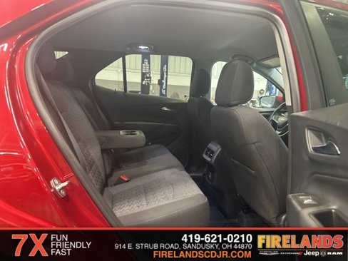 Used 2023 Chevrolet Equinox LT image 12