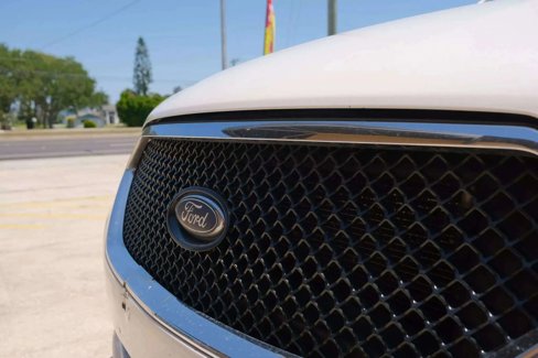 Used 2017 Ford Taurus SHO image 42
