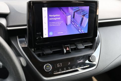 Used 2023 Toyota Corolla LE image 17