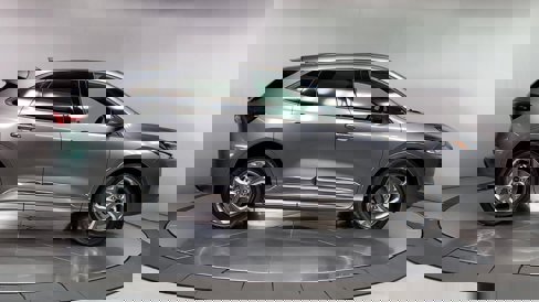 Used 2024 Ford Escape ST-Line w/ Equipment Group 301A image 9