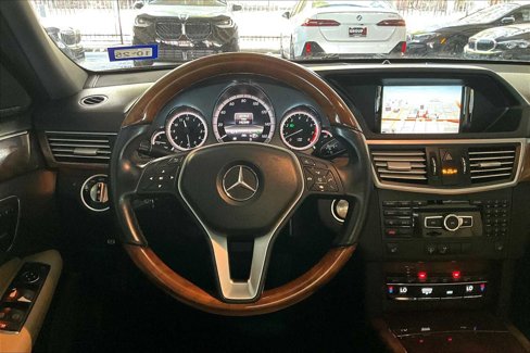 Used 2013 Mercedes-Benz E 350 Sedan image 5