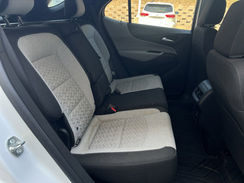 Used 2024 Chevrolet Equinox LS w/ Sport Edition image 13