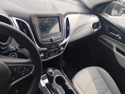 Used 2019 Chevrolet Equinox LS image 12