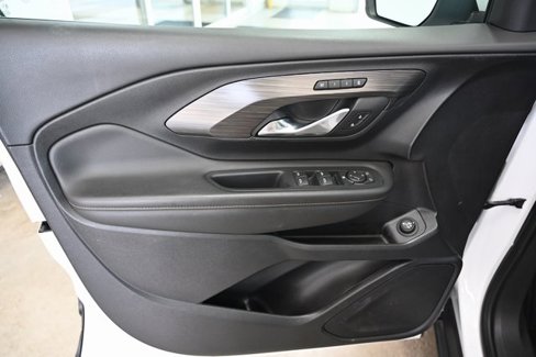 Used 2020 GMC Terrain SLT w/ Preferred Package image 24