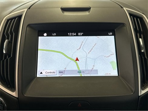 Used 2019 Ford Edge SEL w/ Equipment Group 201A image 9