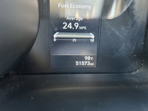 Used 2023 Hyundai Elantra SEL image 19
