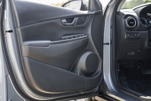 Used 2021 Hyundai Kona SE w/ Cargo Package image 31