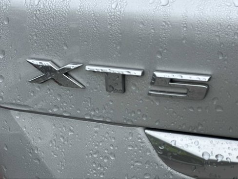 Used 2020 Cadillac XT5 Premium Luxury image 11