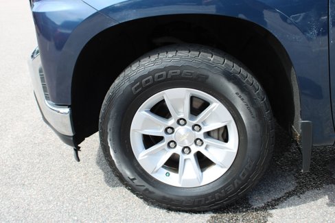 Used 2019 Chevrolet Silverado 1500 LT w/ All-Star Edition image 24