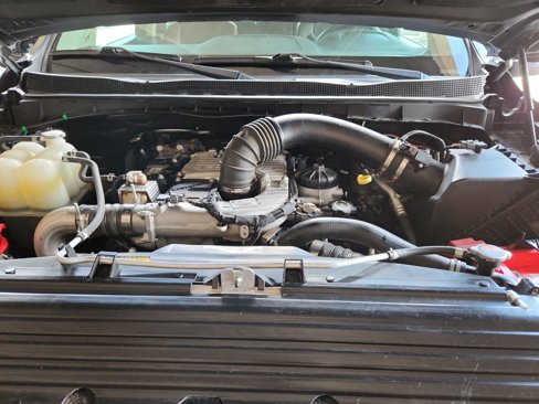 Used 2017 Nissan Titan Platinum Reserve image 21