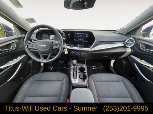 Used 2024 Chevrolet Trax LS w/ LS Convenience Package image 13