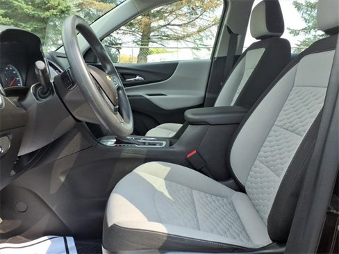 Used 2018 Chevrolet Equinox LS image 12