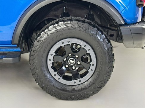 Used 2022 Ford Bronco Badlands image 40