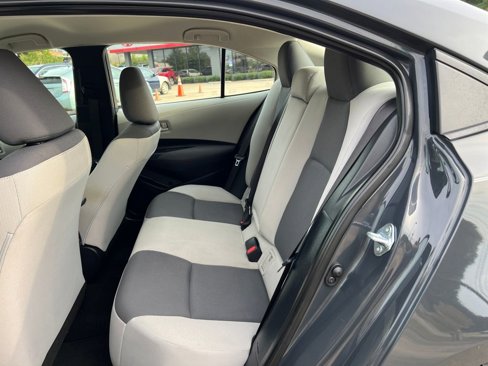 Used 2024 Toyota Corolla LE image 26