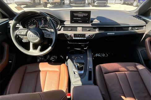 Used 2019 Audi A4 2.0T Premium image 3
