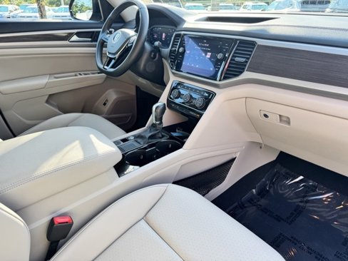 Used 2019 Volkswagen Atlas SEL image 12