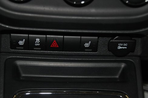 Used 2017 Jeep Patriot Latitude image 9