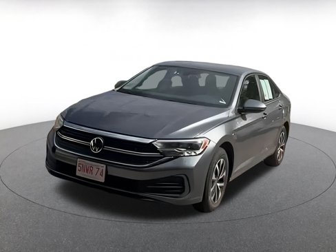 Used 2024 Volkswagen Jetta S image 8